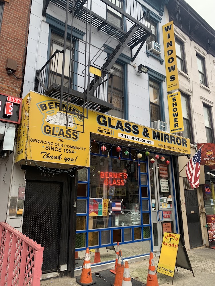 Bernie's Glass & Mirror photo 1